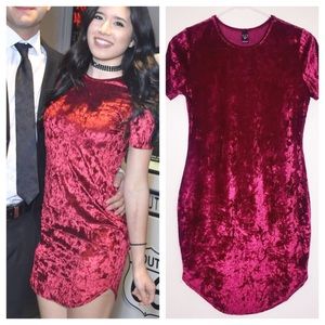 velvet dress & choker ❤️